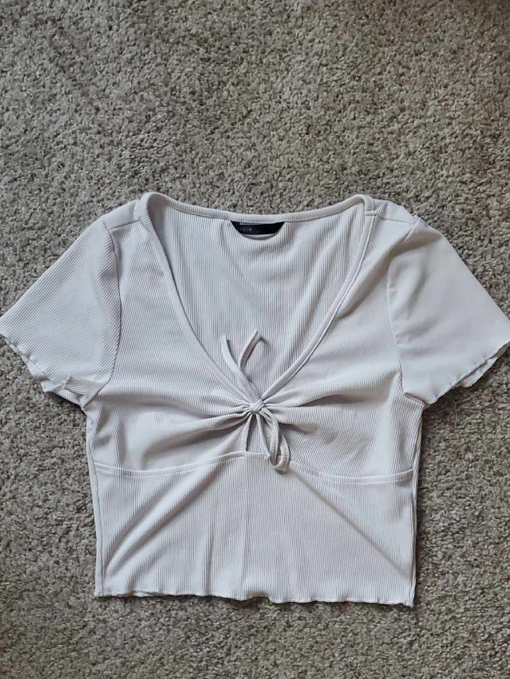 SHEIN  Knot-Front Ribbed Short Sleeve Top